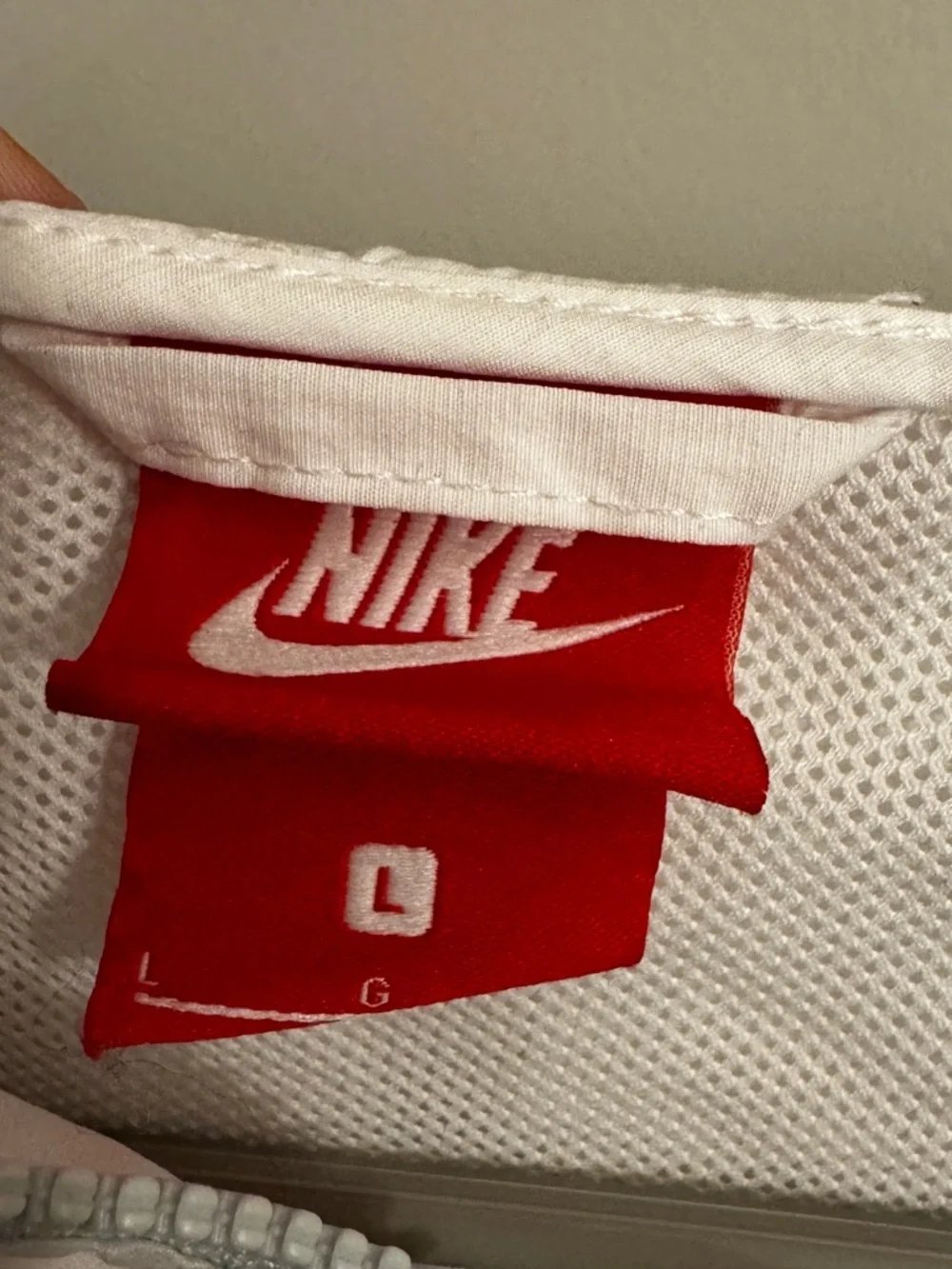 Nike White and Mint Colorblock Hooded Windbreaker